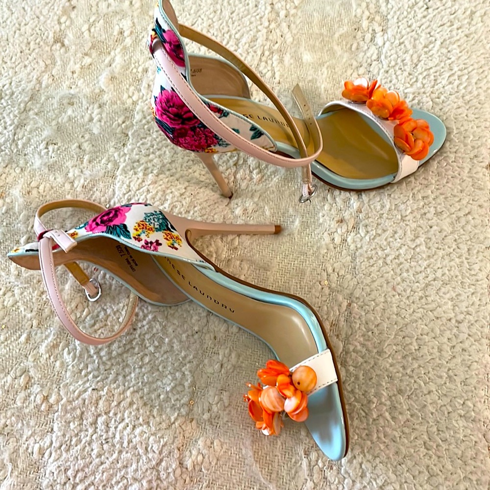 Chinese Laundry worn once size 7.5 blush heal & ankle strap, box included